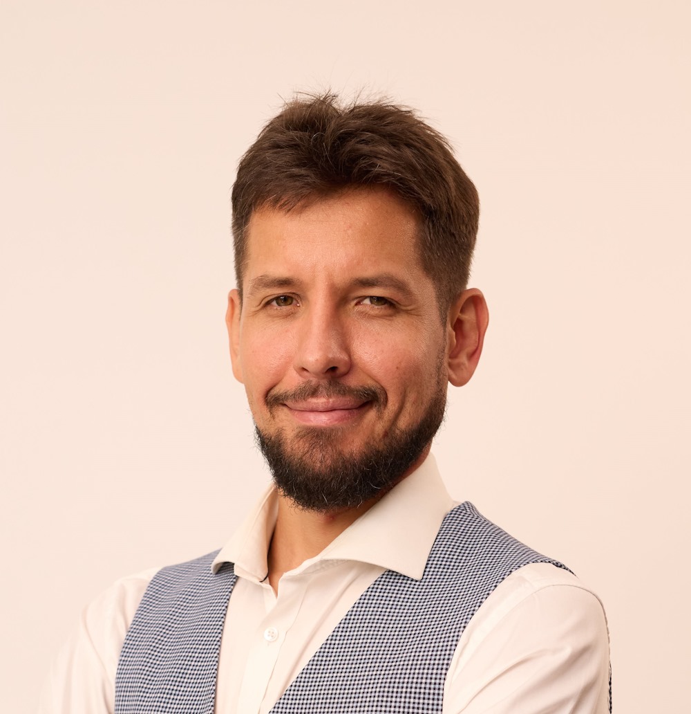 Artur Osiński — współzałożyciel Basic CRM